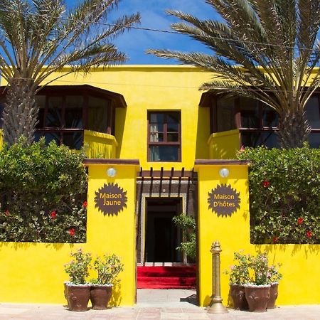 La Maison Jaune Dakhla Maison D'Hotes Экстерьер фото