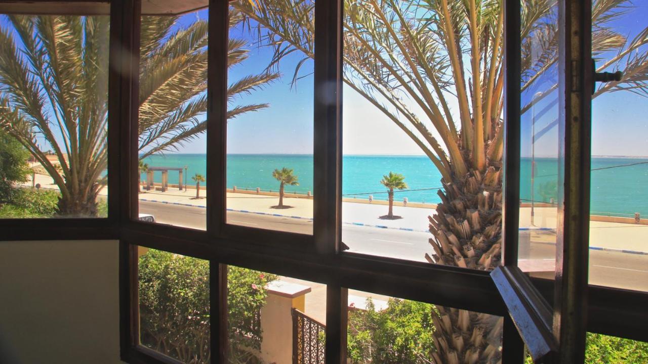 La Maison Jaune Dakhla Maison D'Hotes Экстерьер фото